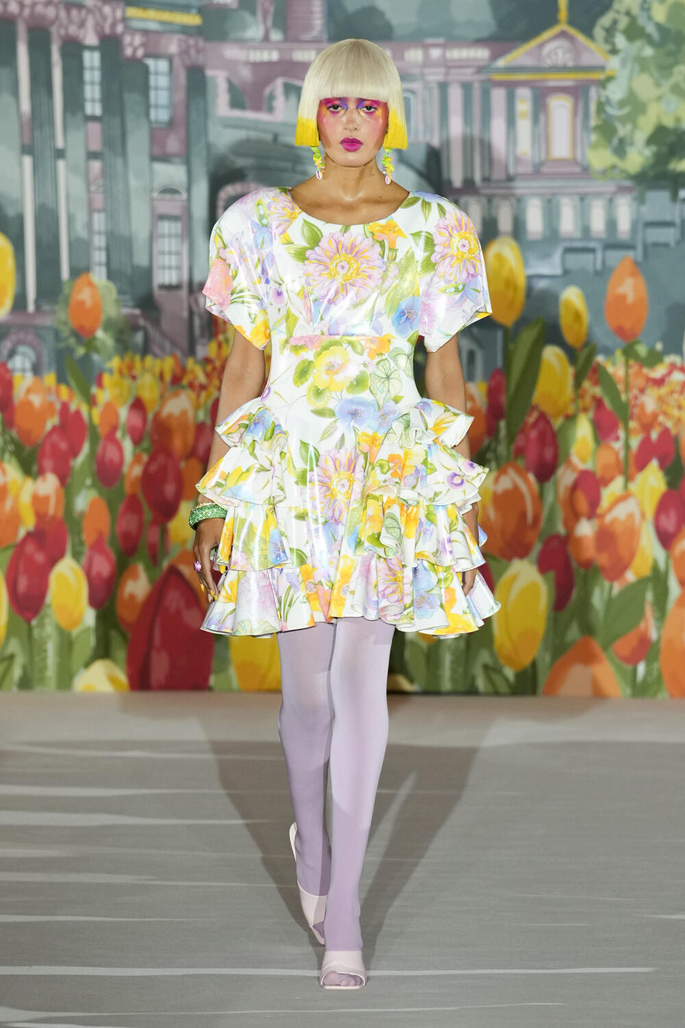Paul Costelloe  Spring 2023 Fashion Show