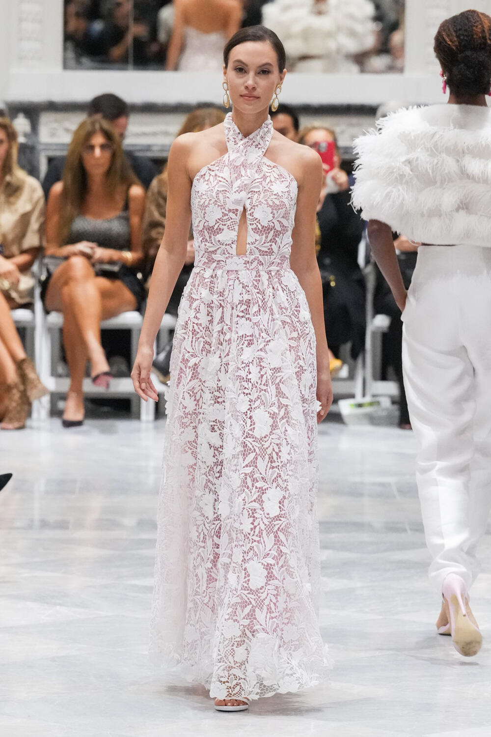 Dennis Basso Spring 2023 Fashion Show