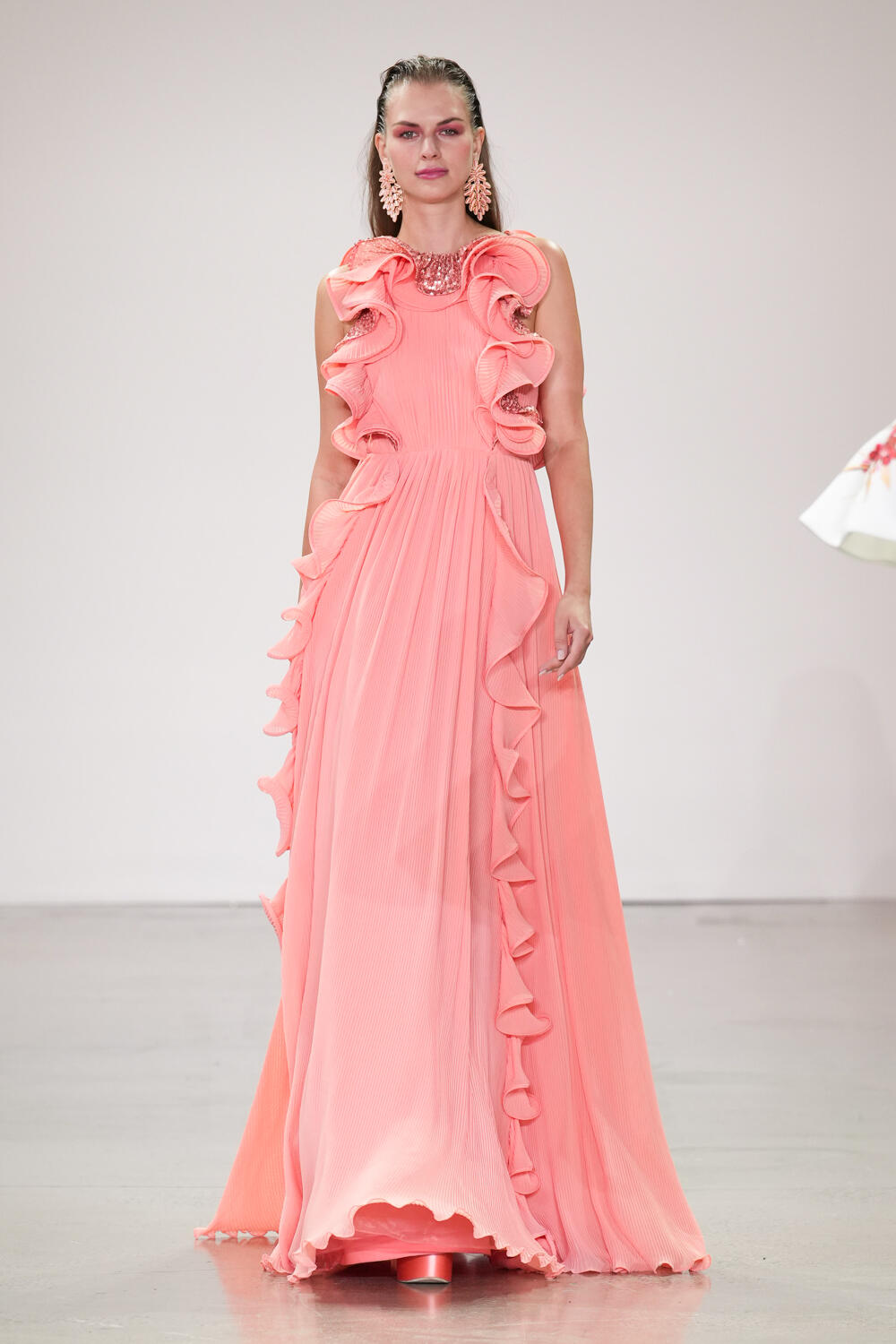 Badgley Mischka Spring 2023 Fashion Show