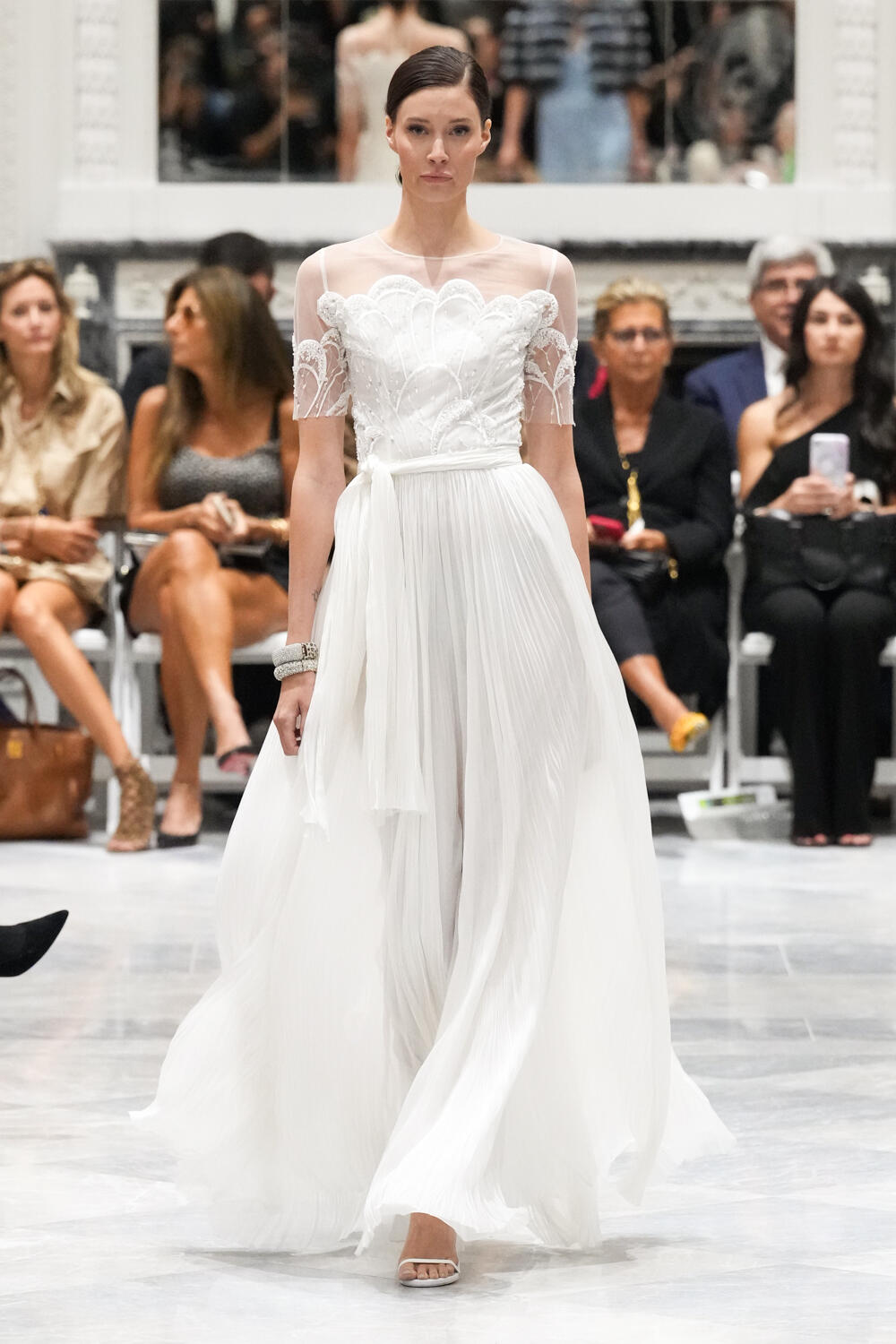 Dennis Basso Spring 2023 Fashion Show