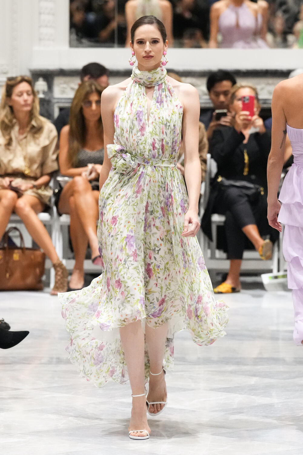 Dennis Basso Spring 2023 Fashion Show