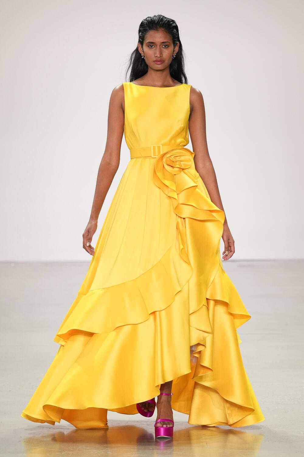 Badgley Mischka Spring 2023 Fashion Show