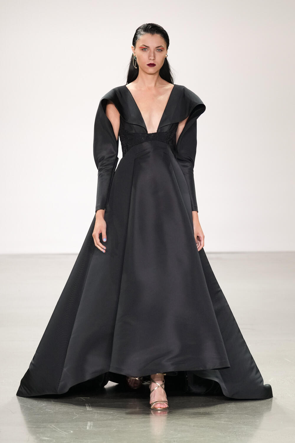 Bibhu Mohapatra Spring 2023 Fashion Show