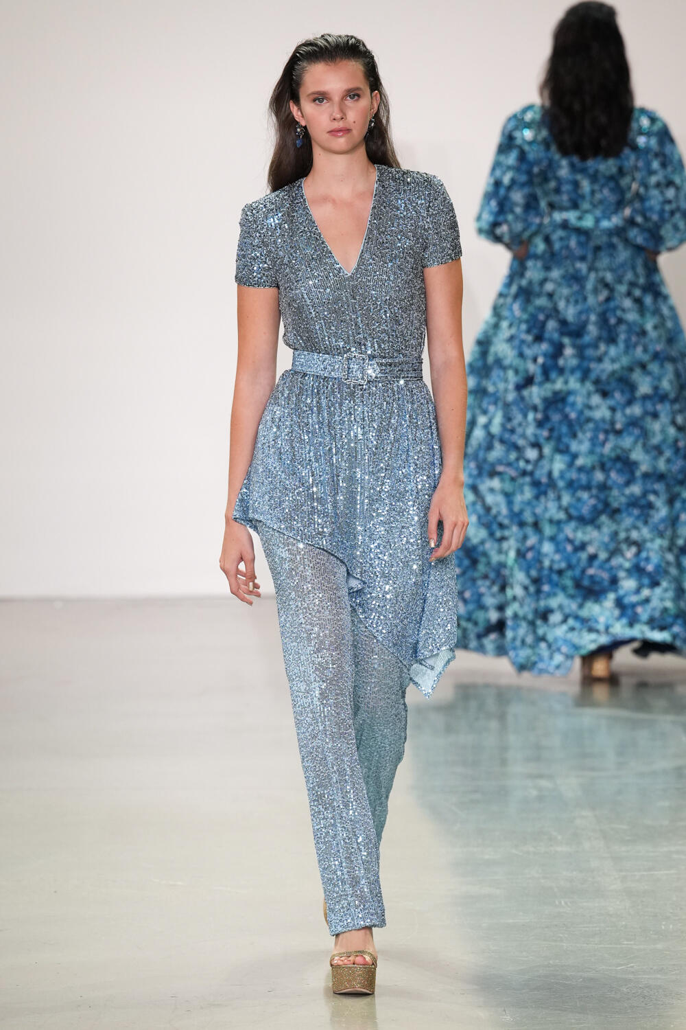 Badgley Mischka Spring 2023 Fashion Show