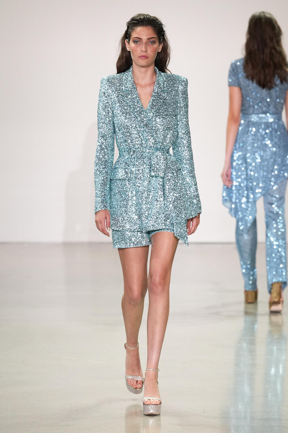 Badgley Mischka Spring 2023 Fashion Show