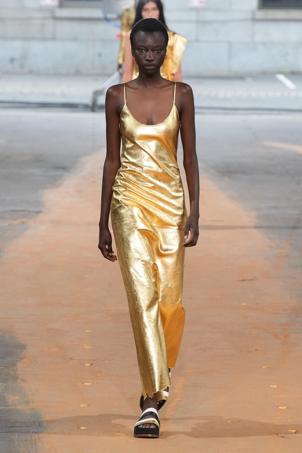 Gabriela Hearst Spring/Summer 2022: Based on Experience