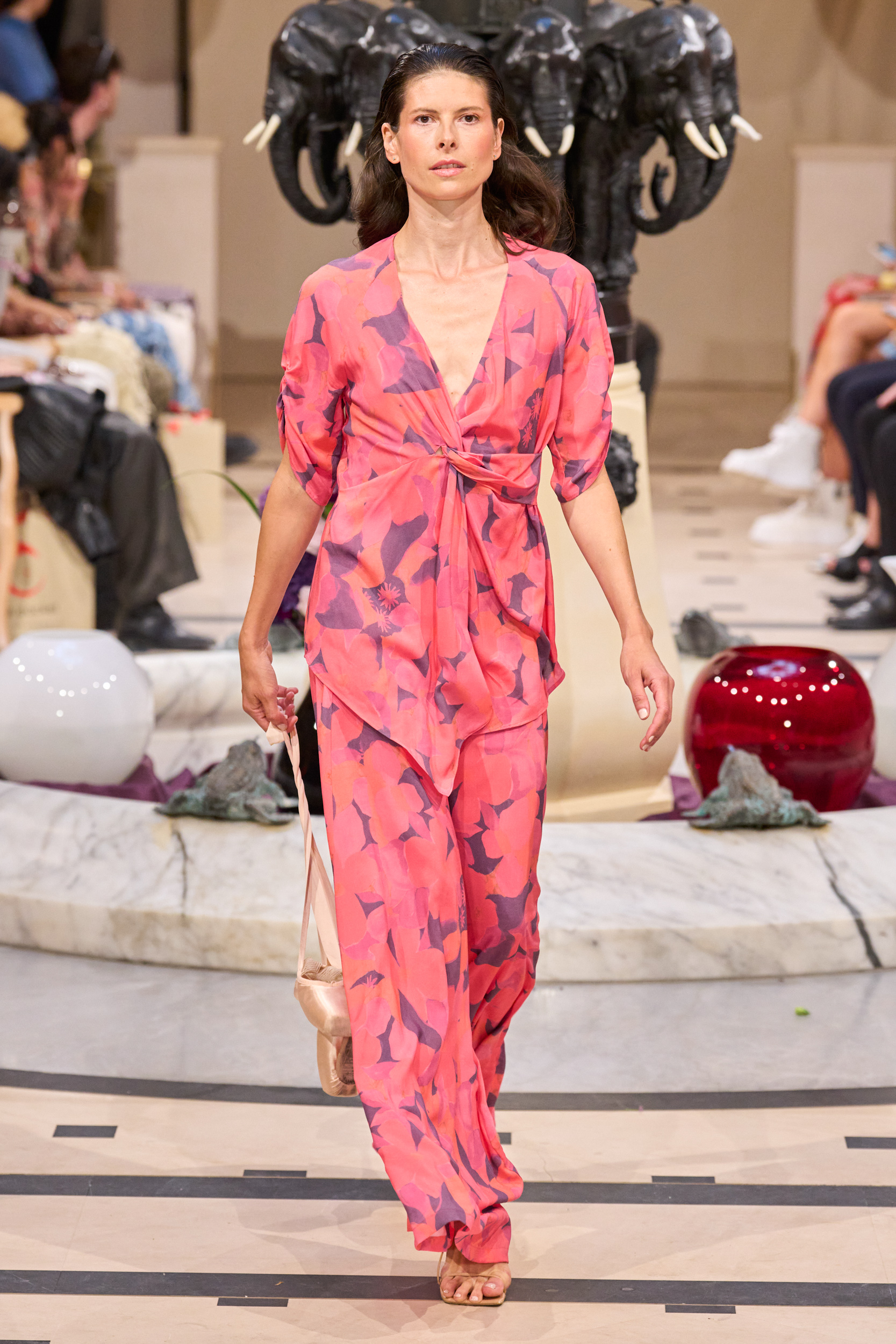 Anja Gockel Spring 2023 Fashion Show 