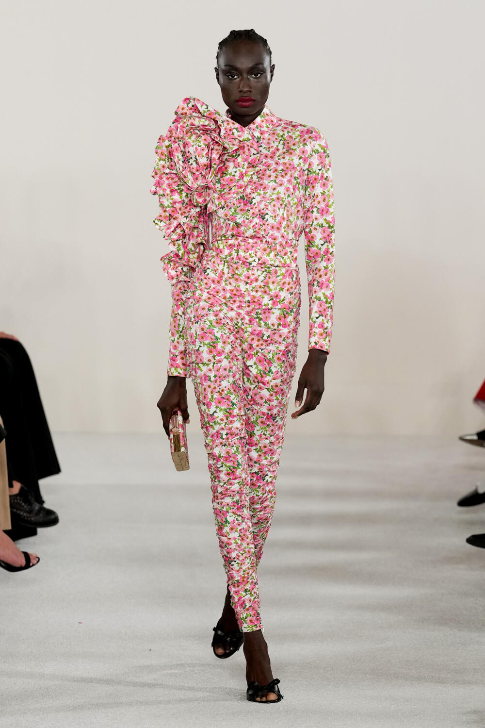 Carolina Herrera Spring 2023 Fashion Show