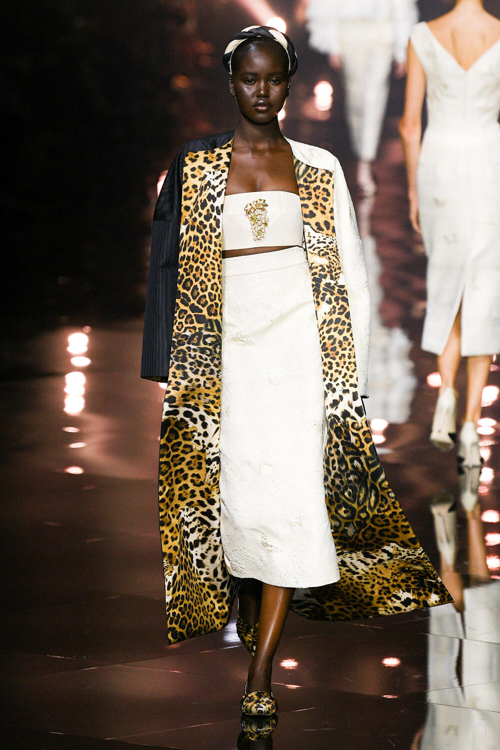 trog Typisch Gemaakt van Roberto Cavalli Spring 2023 Fashion Show Review | The Impression