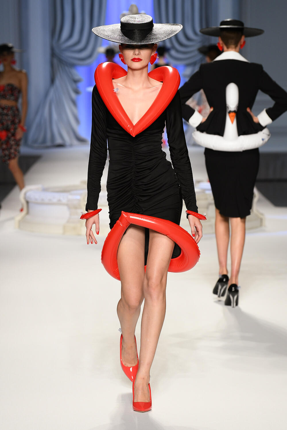 Moschino  Spring 2023 Fashion Show