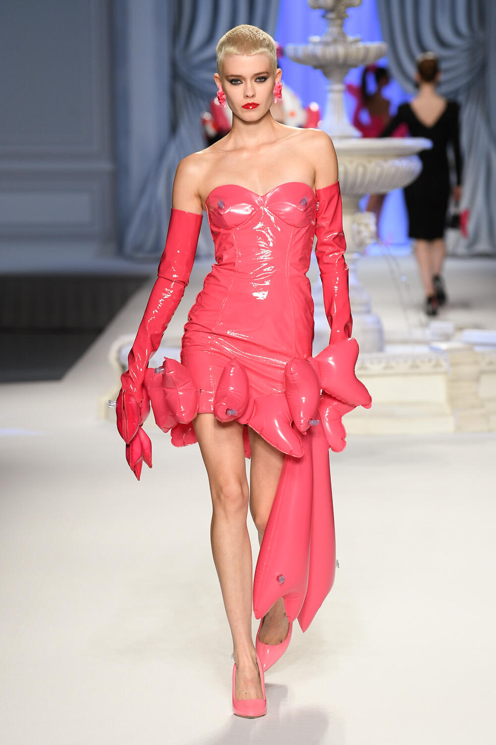 Moschino  Spring 2023 Fashion Show