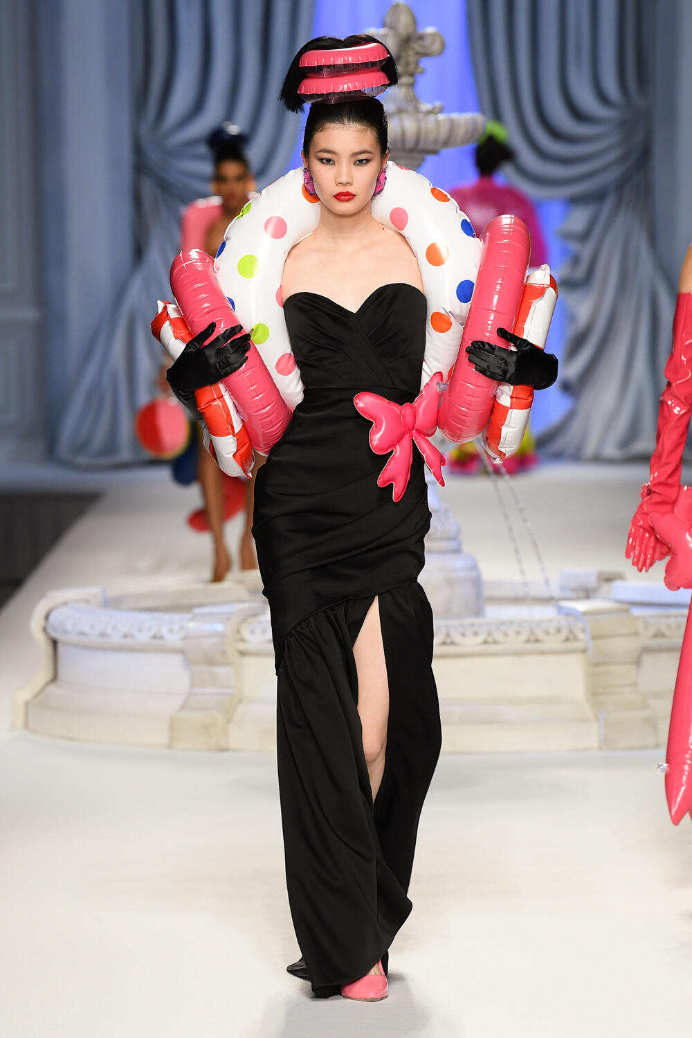 Moschino  Spring 2023 Fashion Show