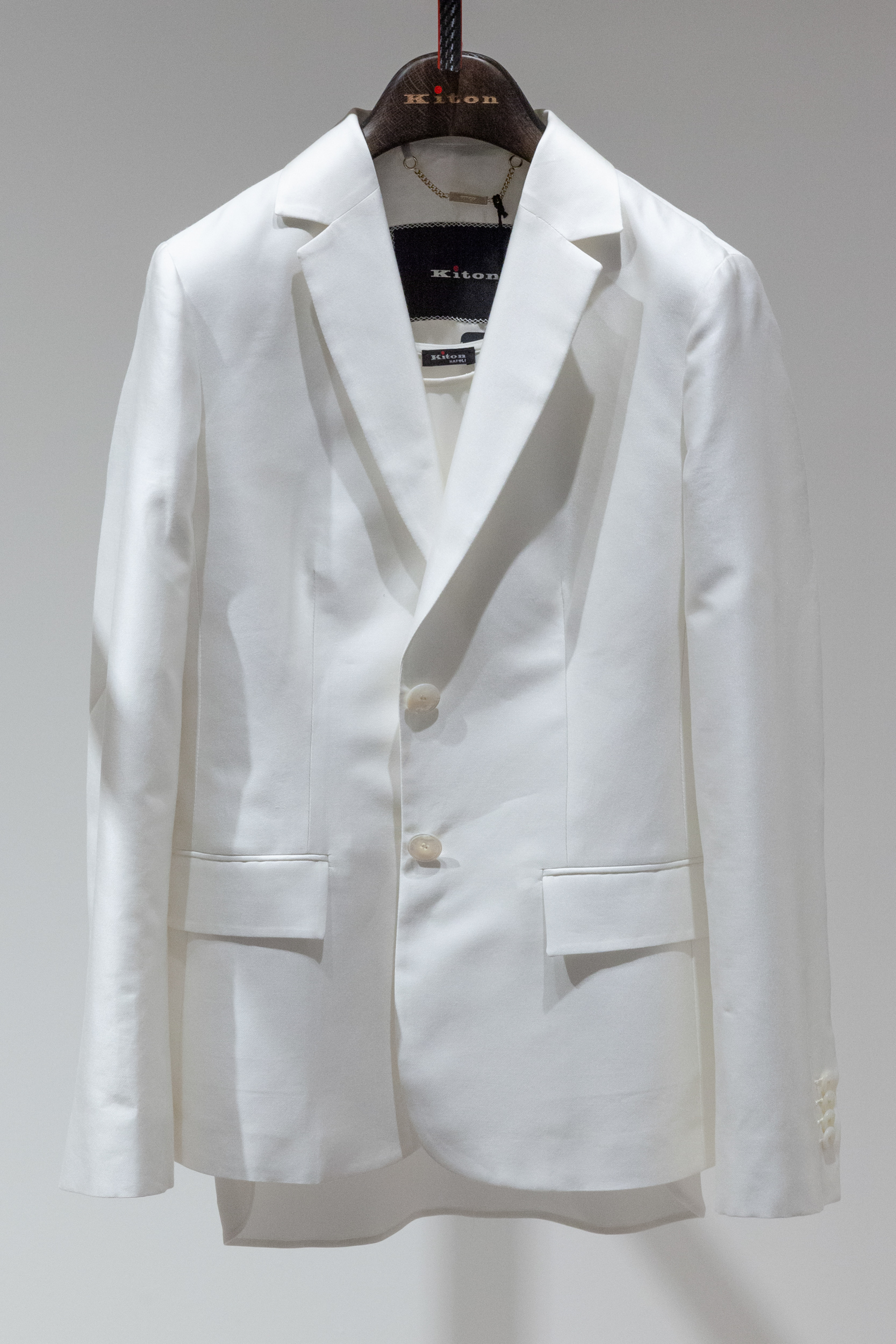 Kiton  Spring 2023 Fashion Show 