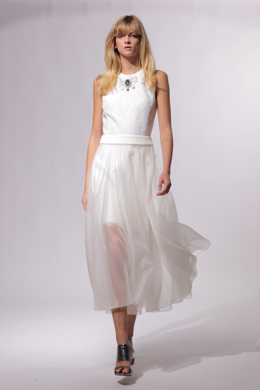 La Metamorphose Spring 2023 Fashion Show