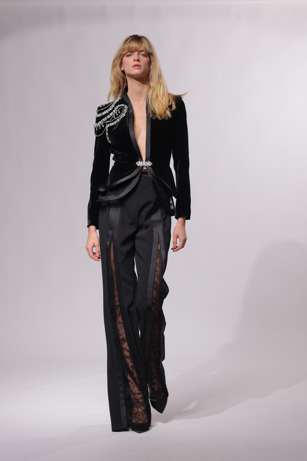 La Metamorphose Spring 2023 Fashion Show