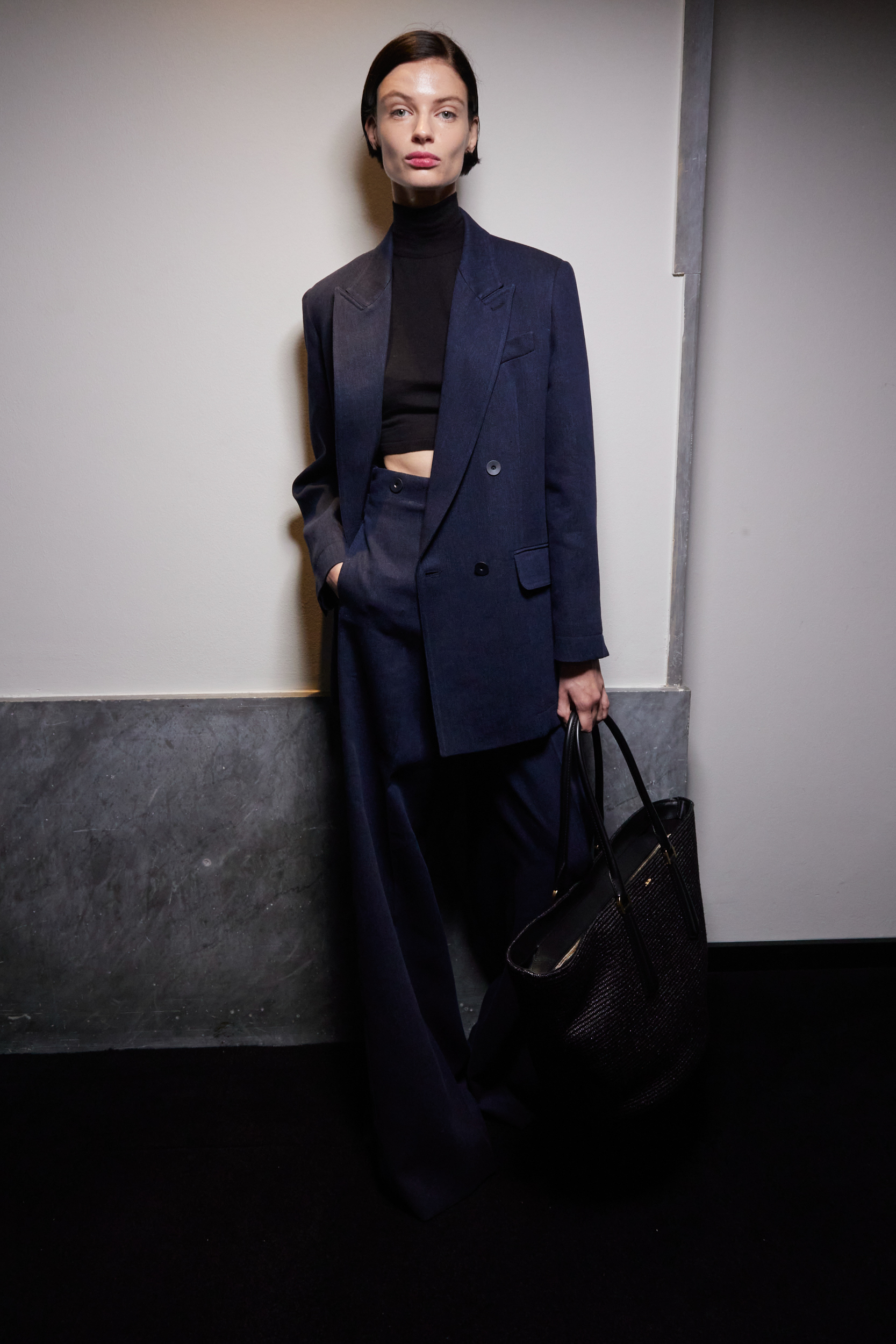 Max Mara  Spring 2023 Fashion Show Backstage