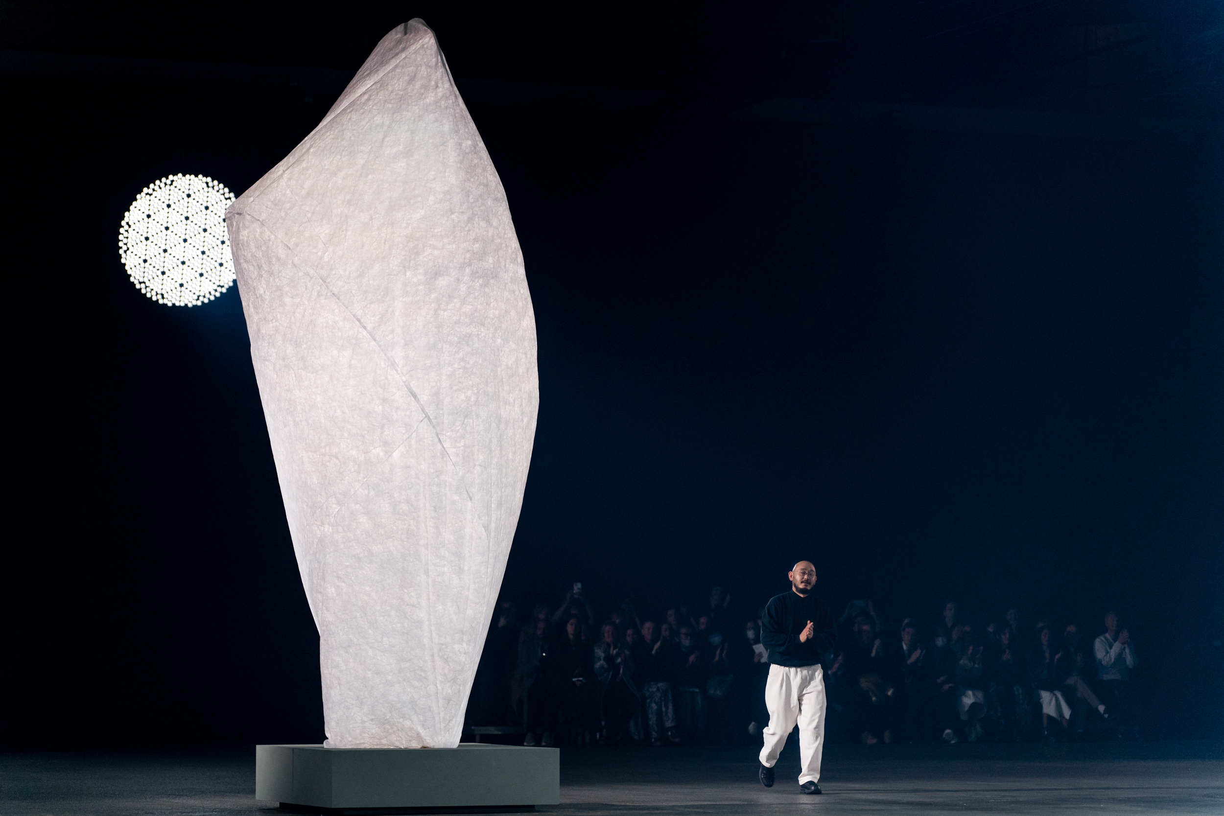 Issey Miyake Spring 2023 Fashion Show Atmosphere