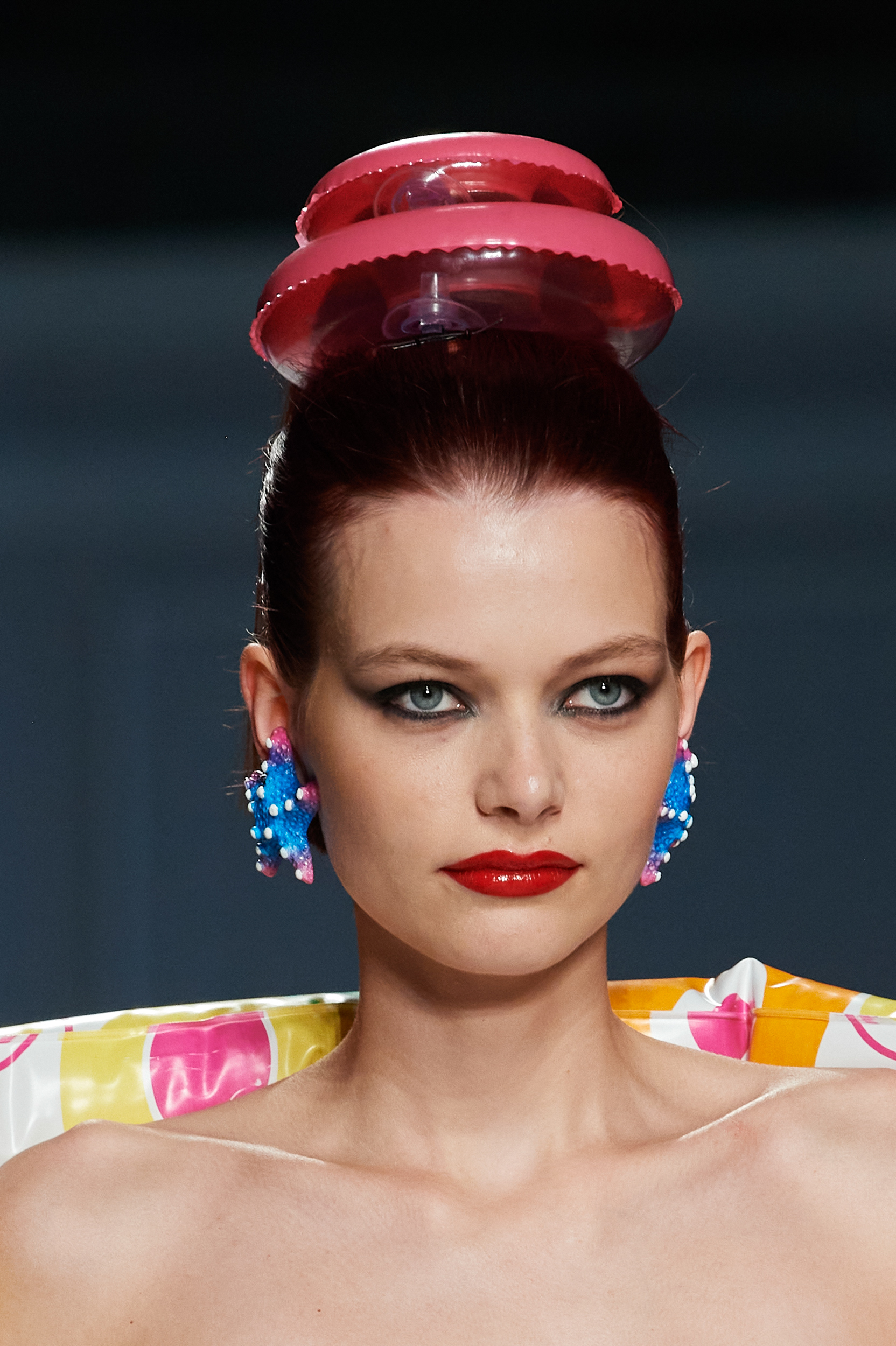 Moschino Spring 2023 Fashion Show Details | The Impression