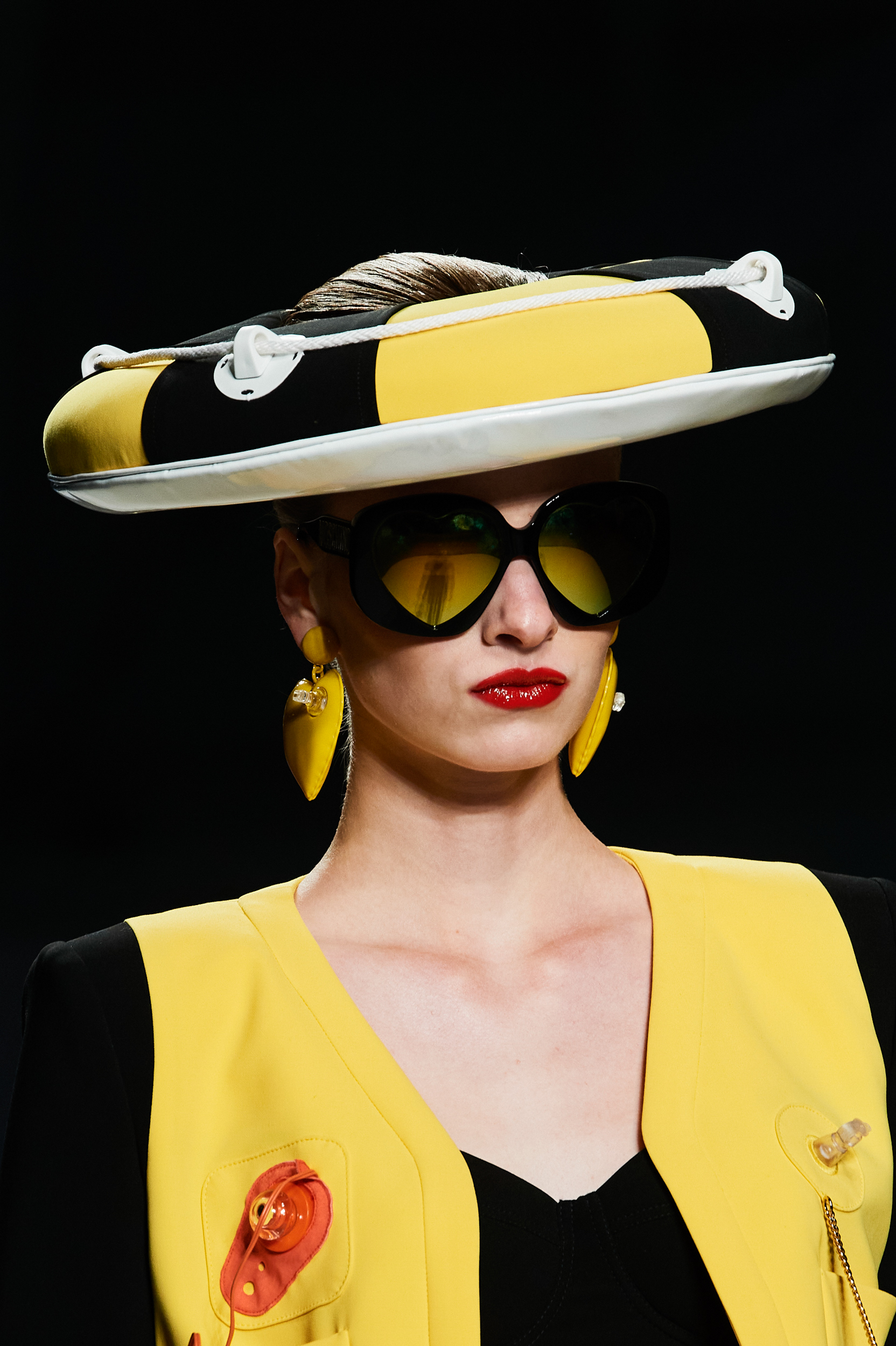 Moschino  Spring 2023 Fashion Show Details