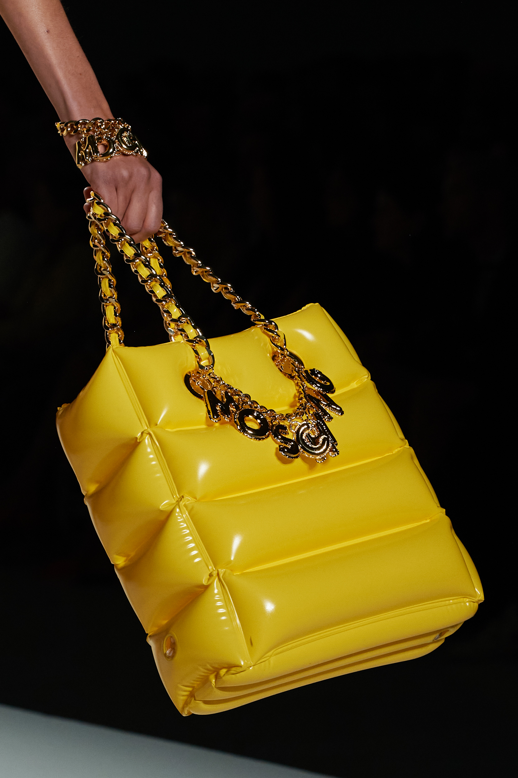 Moschino  Spring 2023 Fashion Show Details