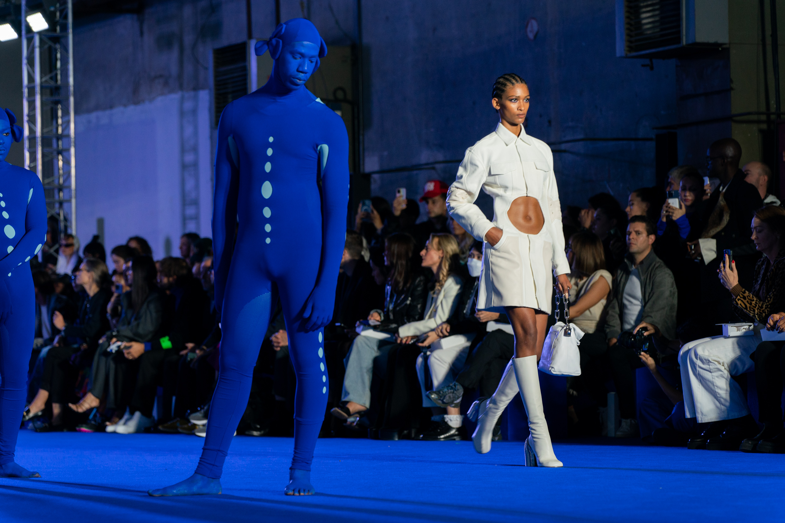 Off-white Spring 2023 Fashion Show Atmosphere