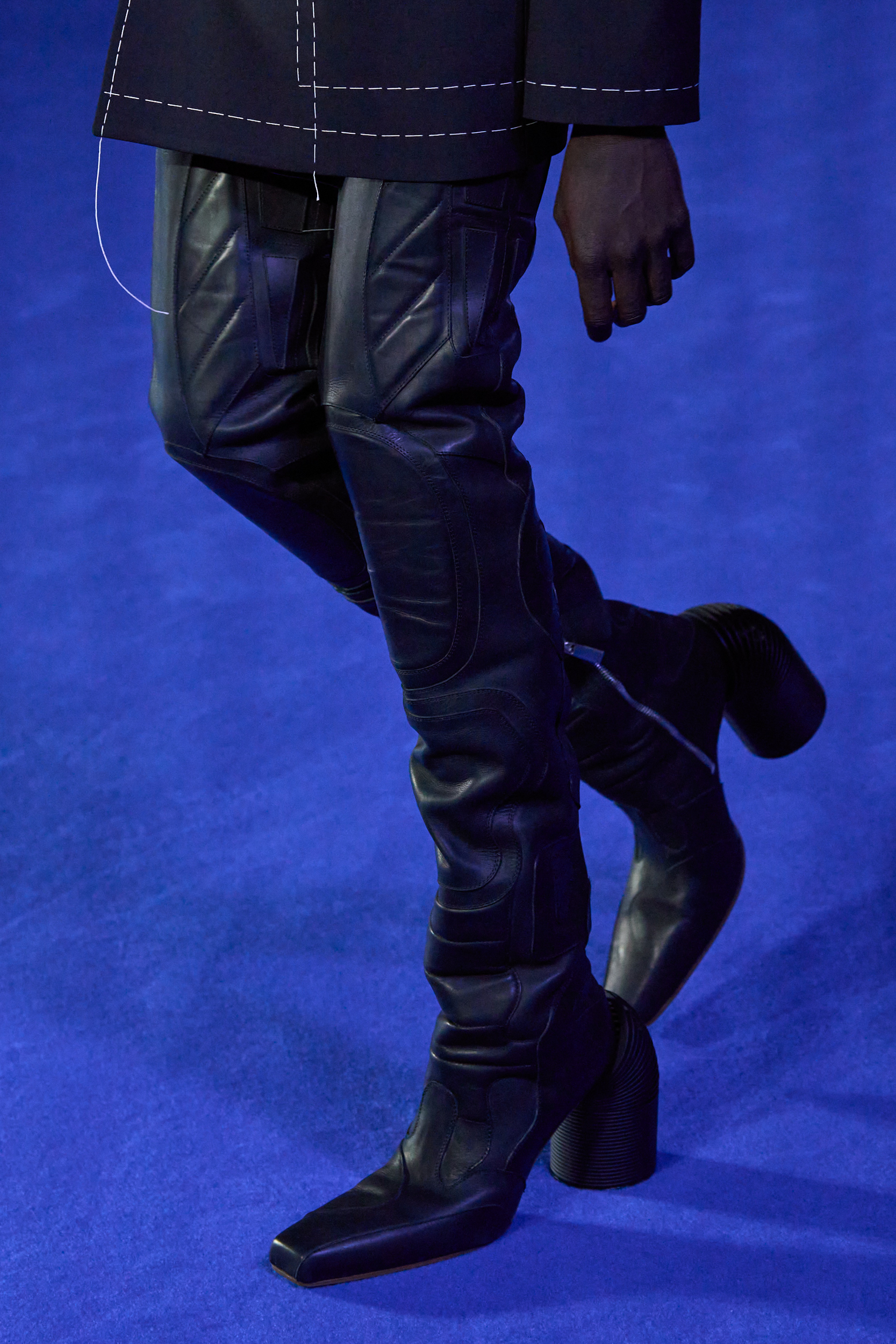 Off-white Spring 2023 Fashion Show Details