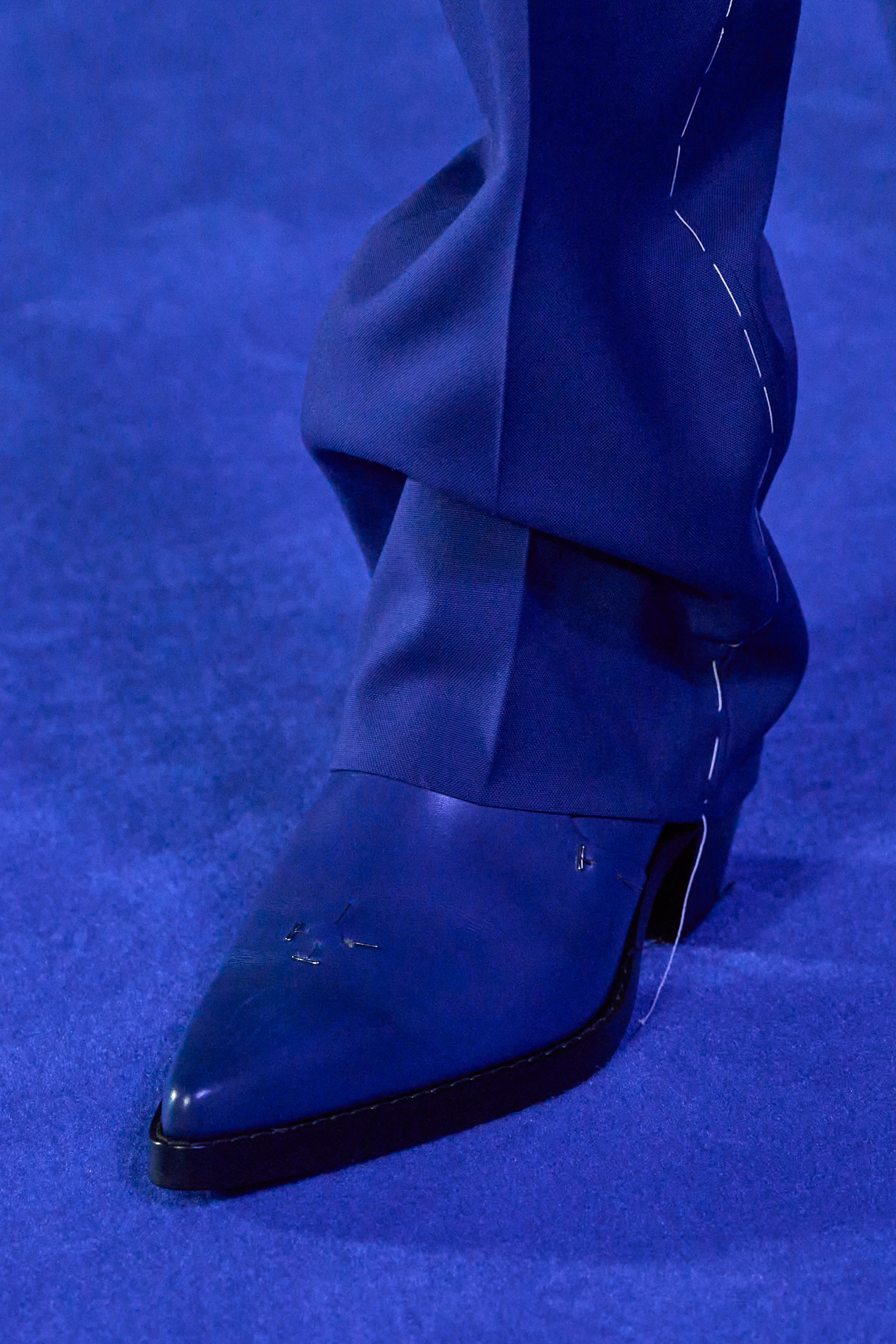 Off-white Spring 2023 Fashion Show Details