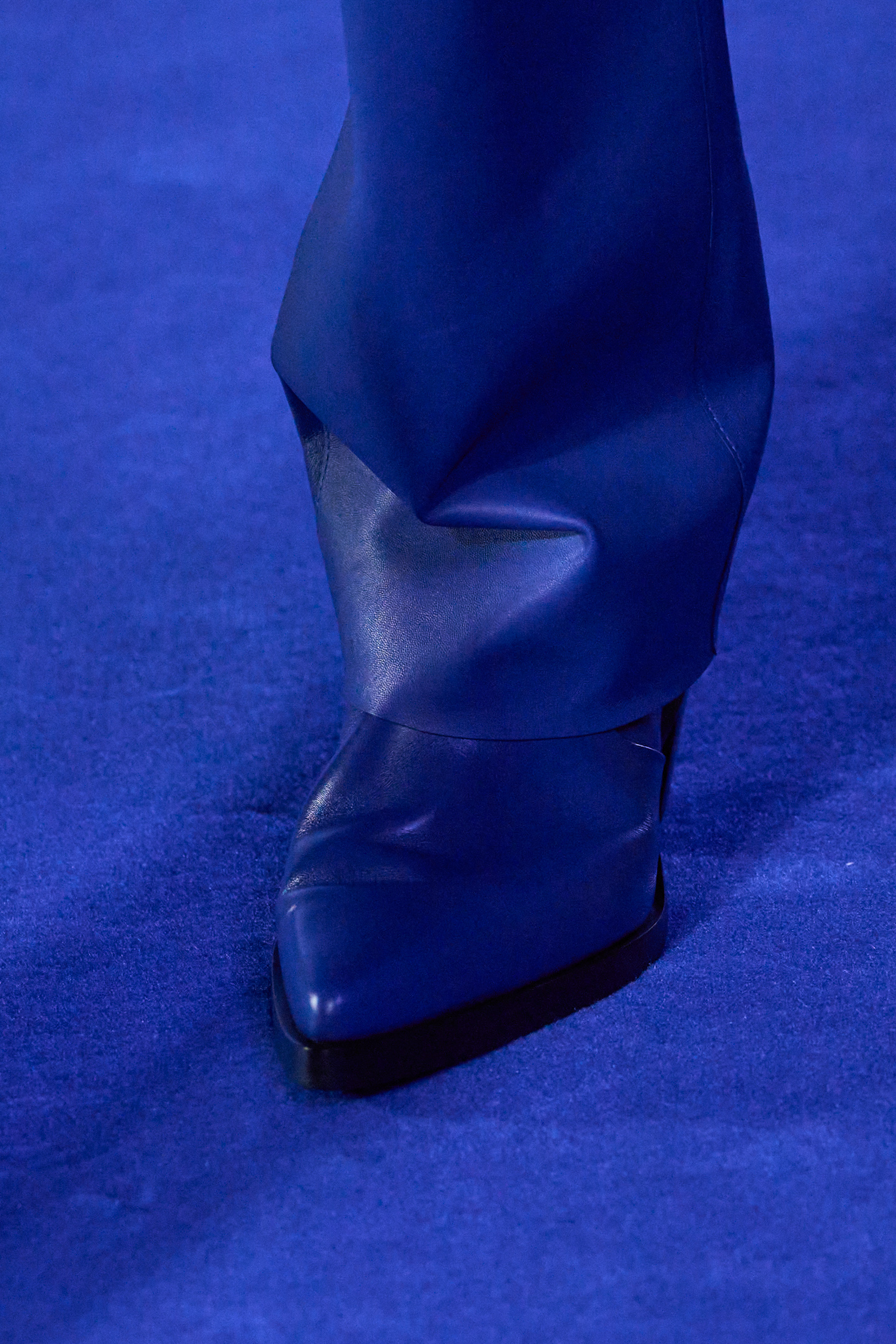 Off-white Spring 2023 Fashion Show Details