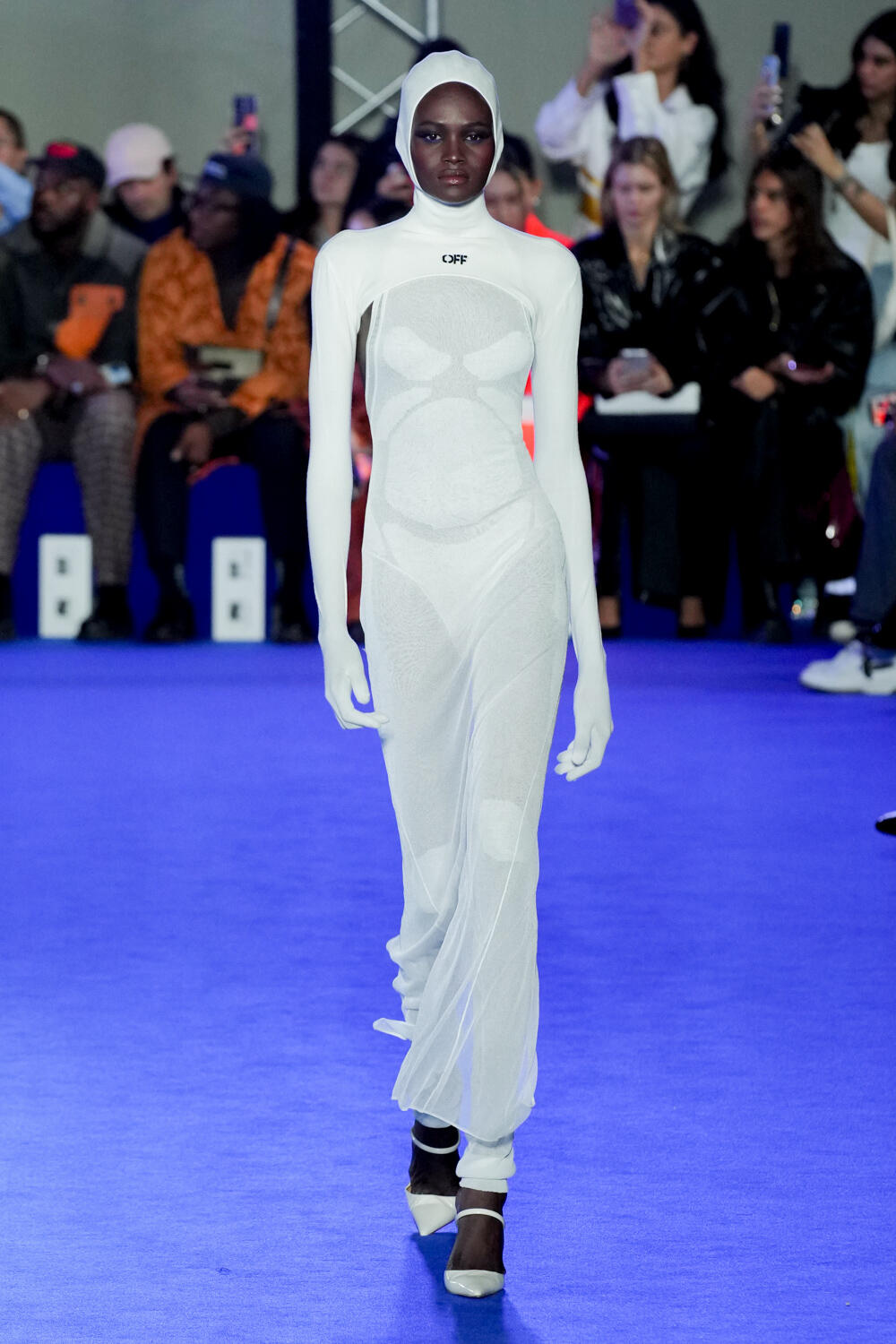Off-white Spring 2023 Fashion Show
