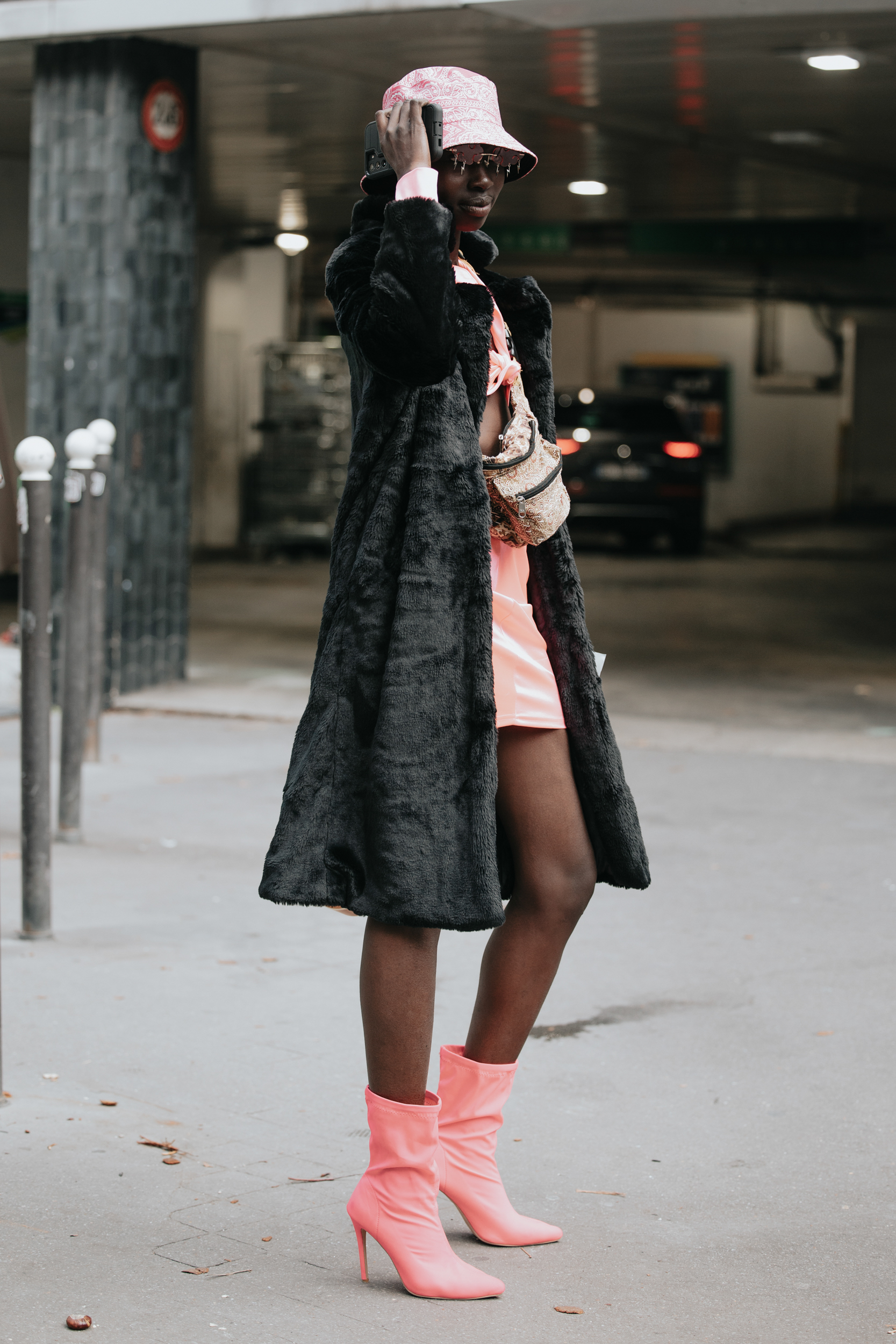 Paris Street Style Spring 2023 Shows