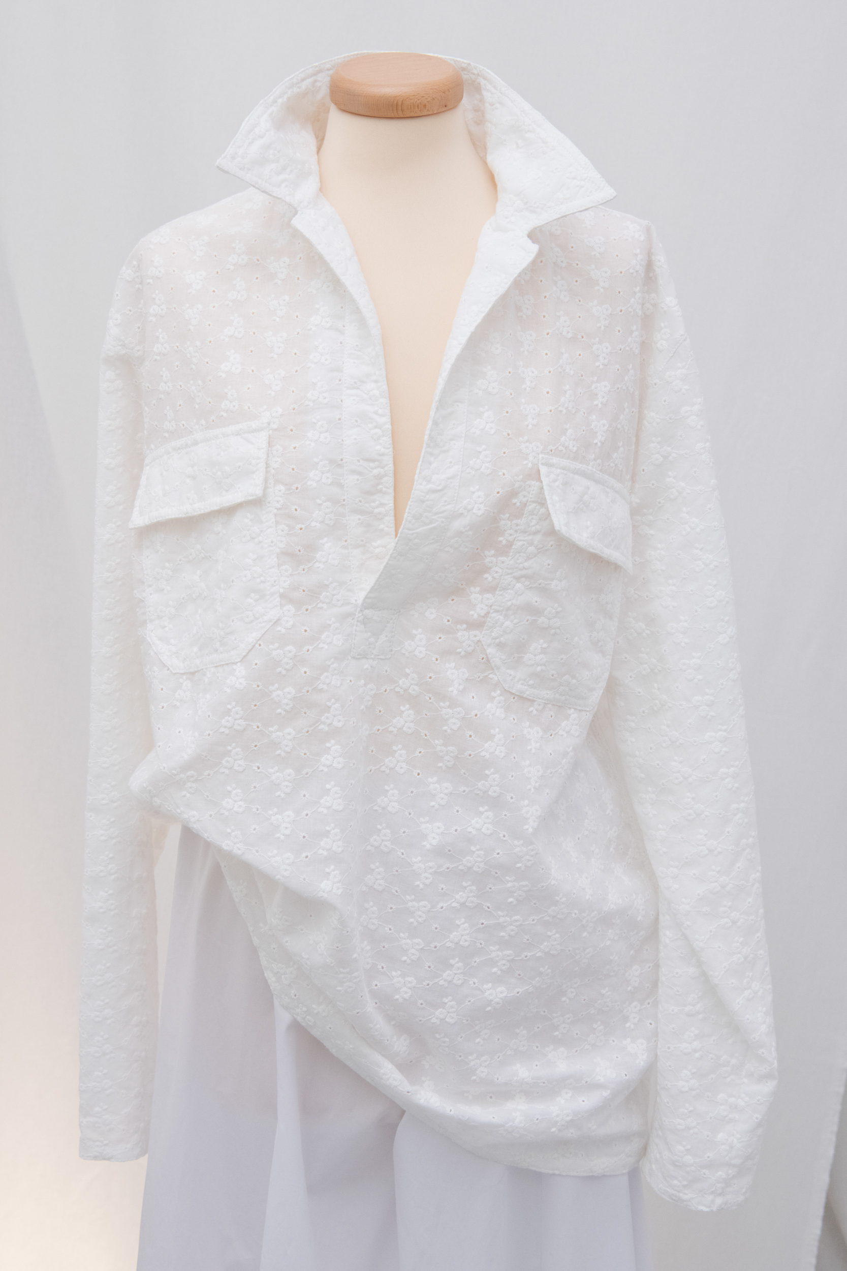 Pina G  Spring 2023 Fashion Show 