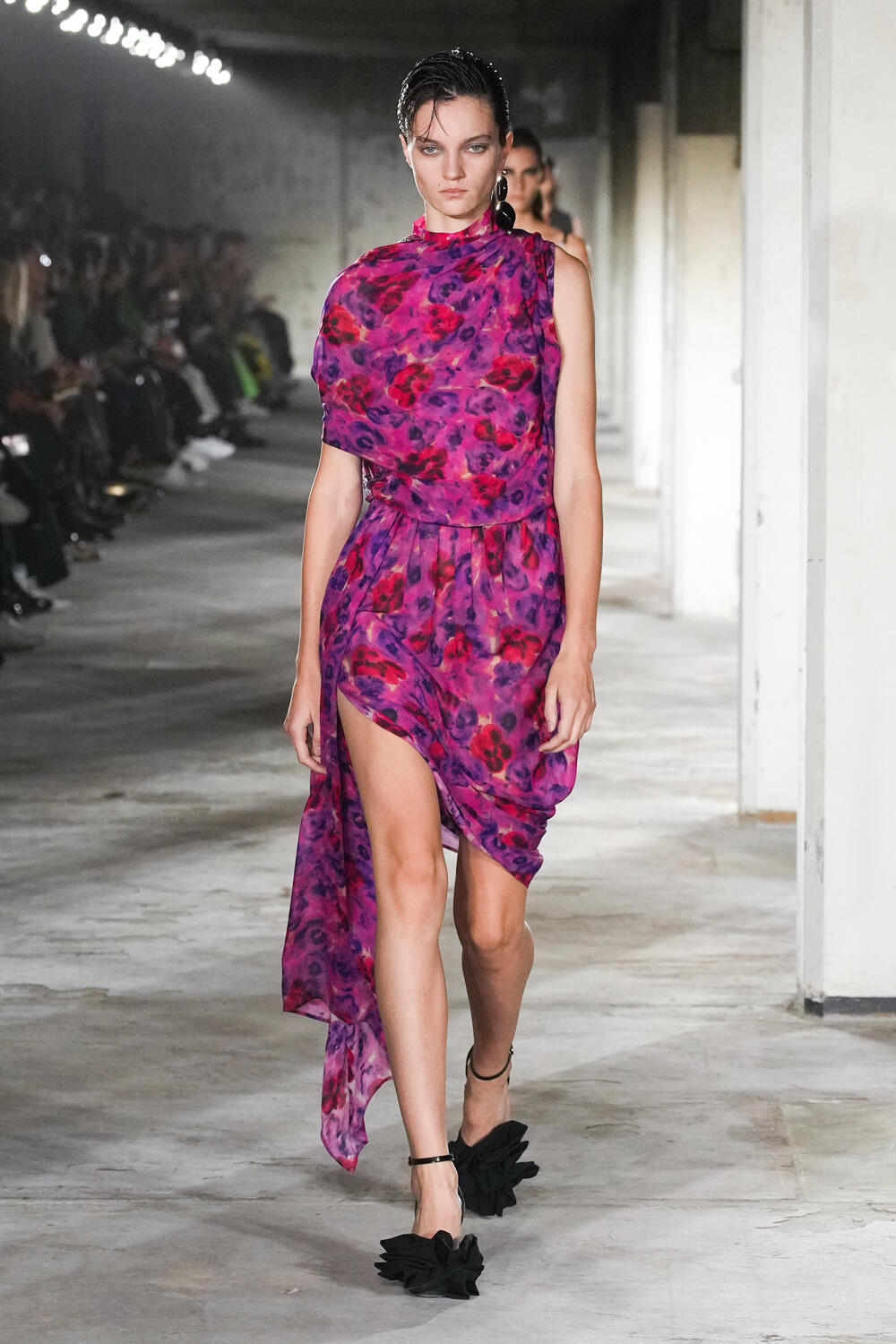 Dries Van Noten Spring 2023 Fashion Show | The Impression