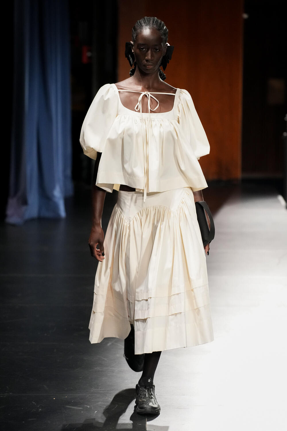 Sandy Liang Spring 2023 Fashion Show | The Impression