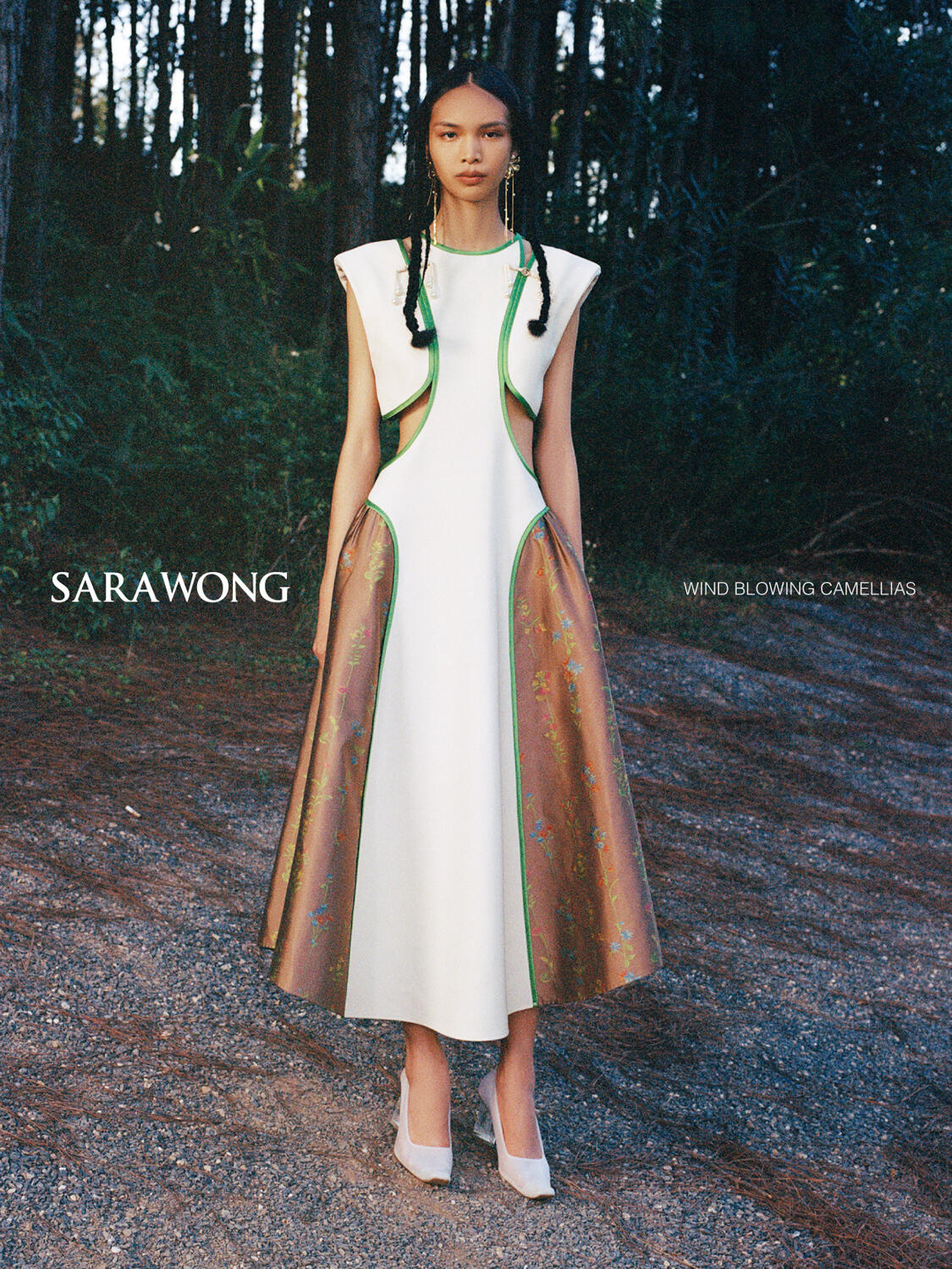 Sarawong  Spring 2023 Fashion Show