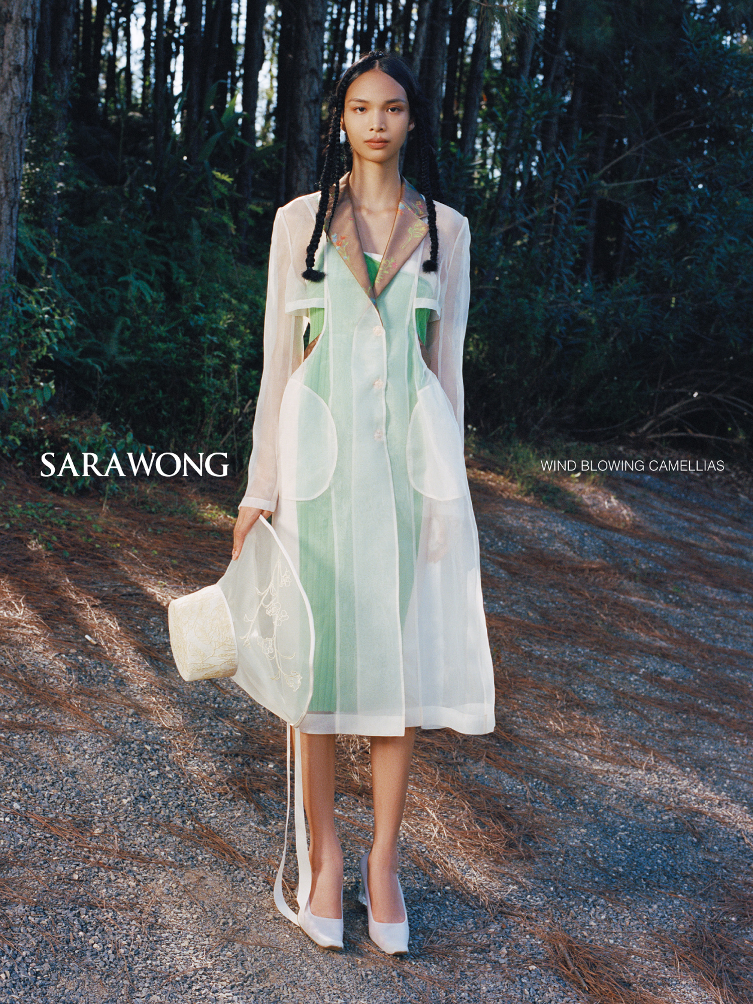 Sarawong  Spring 2023 Fashion Show 