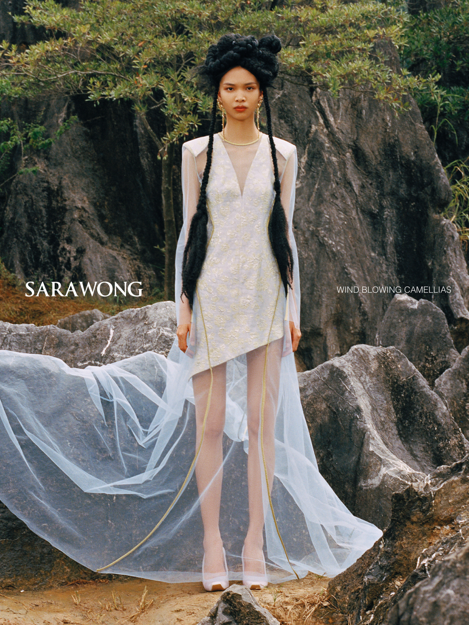 Sarawong  Spring 2023 Fashion Show 