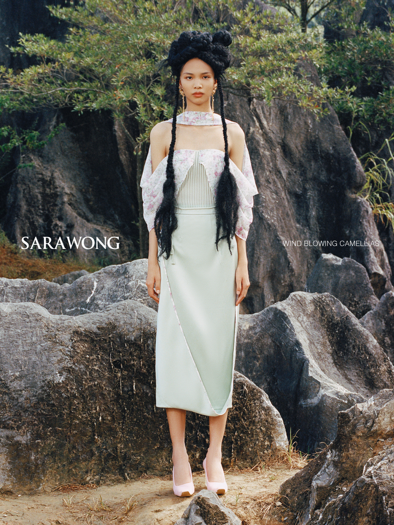 Sarawong  Spring 2023 Fashion Show 