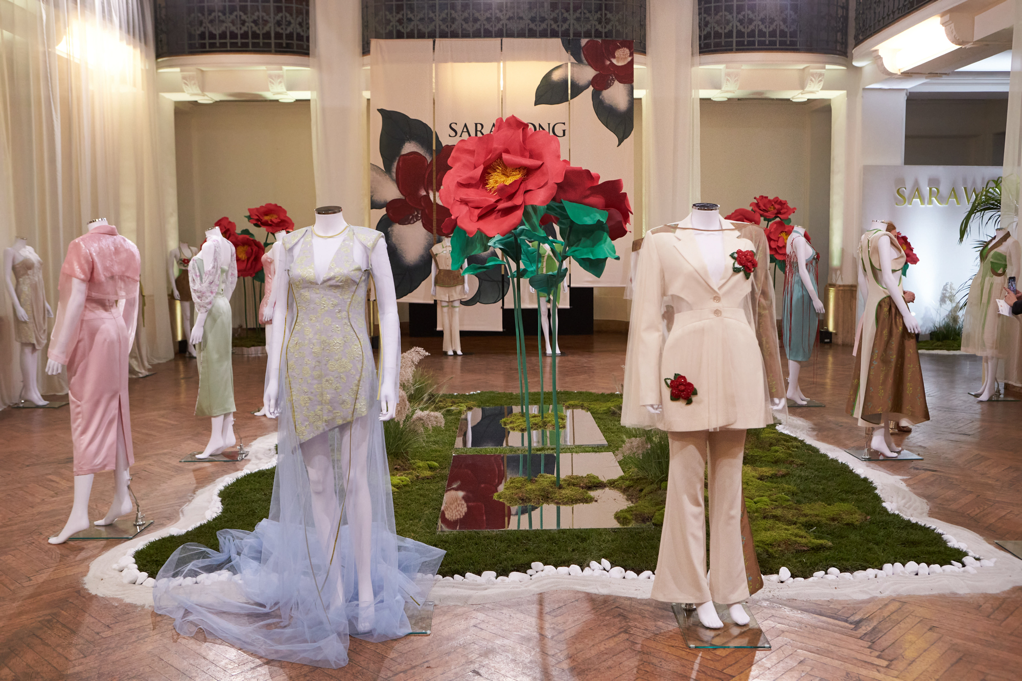 Sarawong  Spring 2023 Fashion Show 