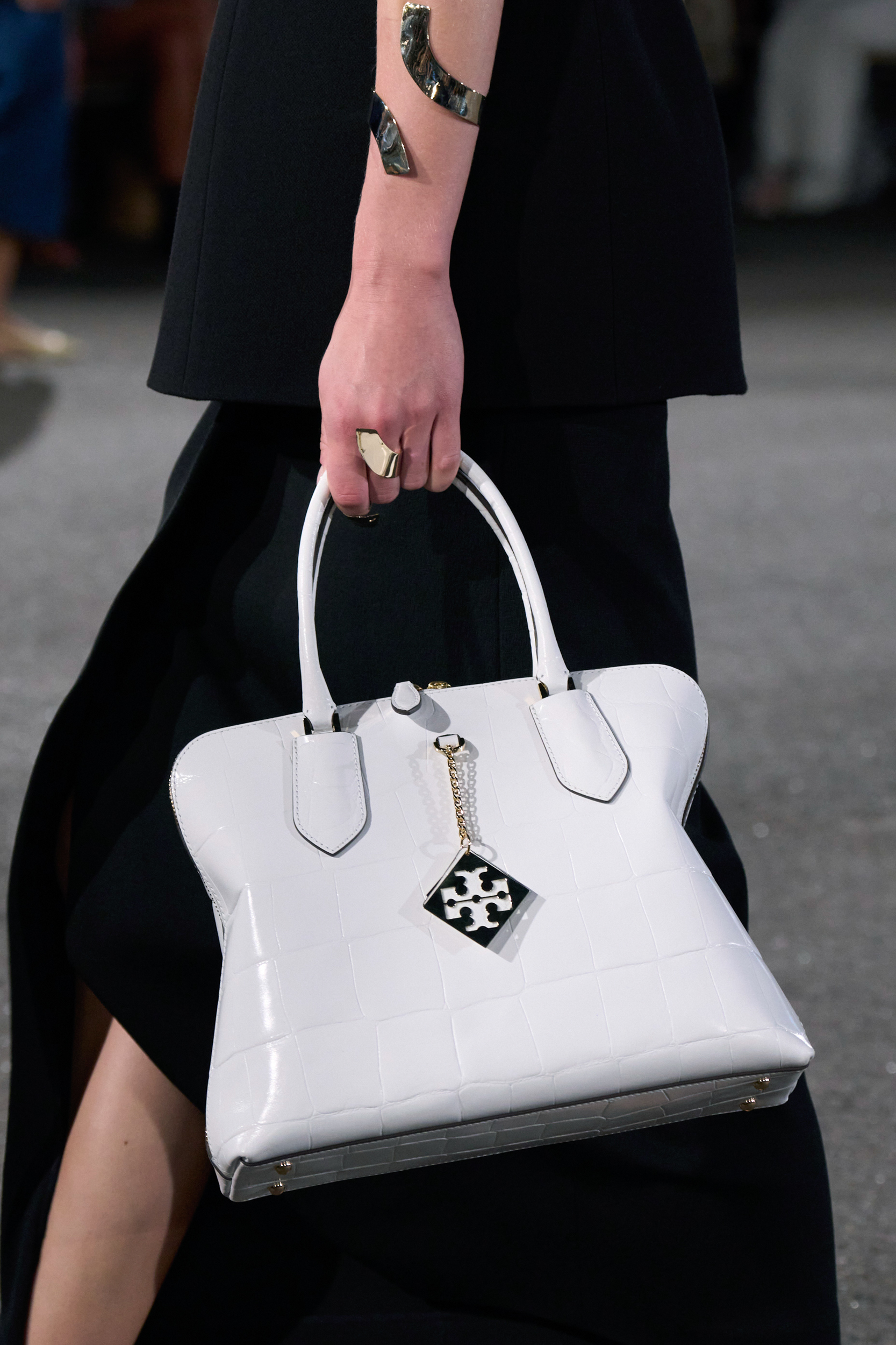 Tory Burch Spring 2023 Fashion Show Details | The Impression