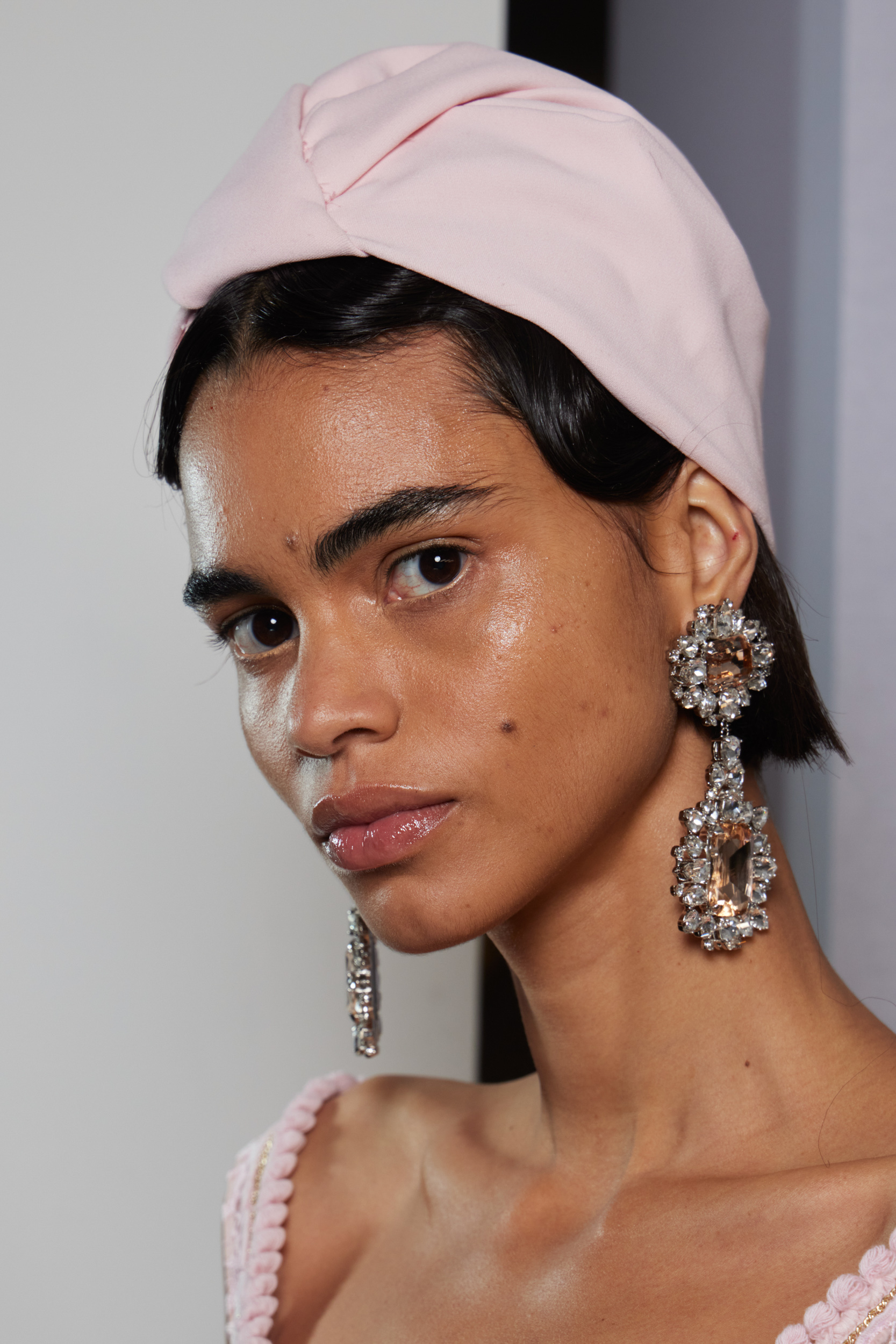 Giambattista Valli Spring 2023 Fashion Show Backstage