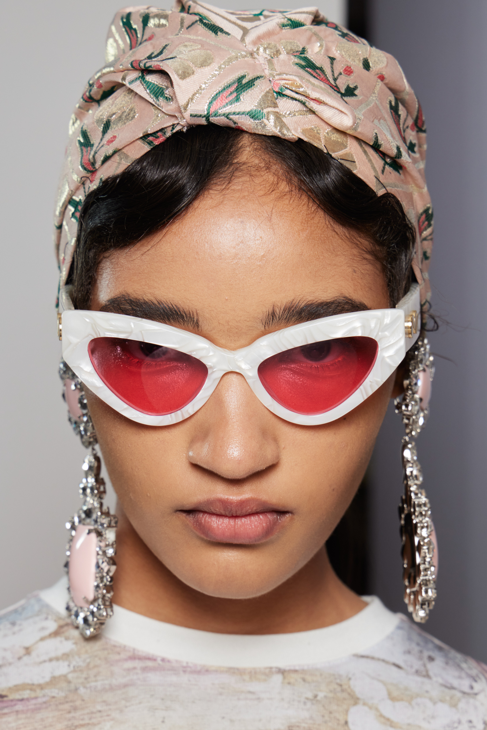 Giambattista Valli Spring 2023 Fashion Show Backstage