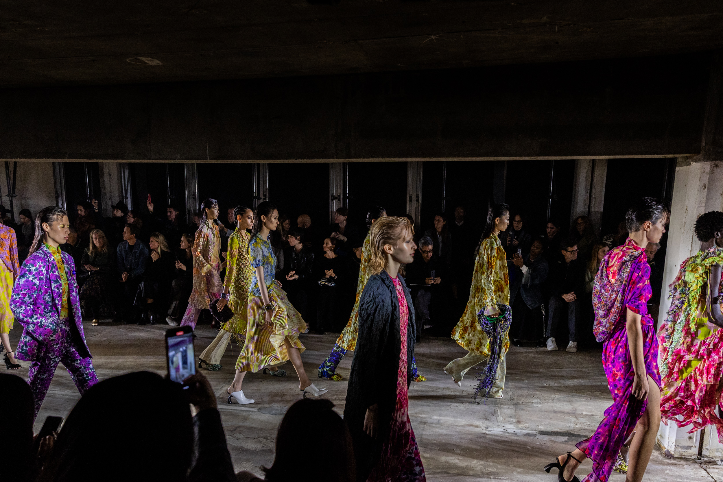 Dries Van Noten Spring 2023 Fashion Show Atmosphere | The Impression