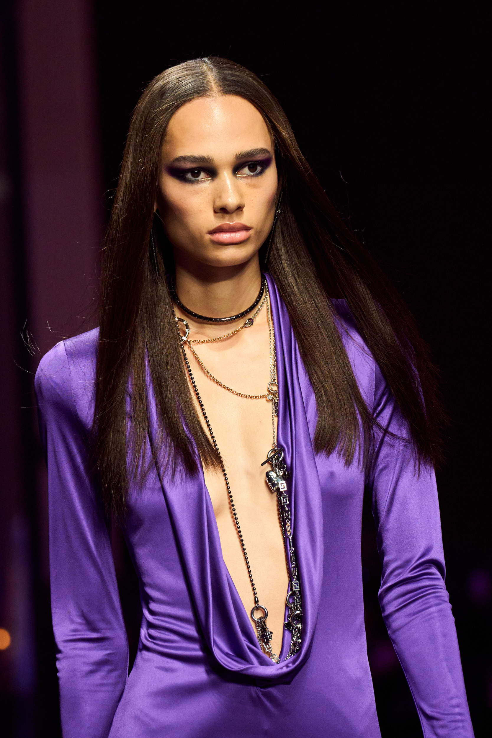 Versace Spring 2023 Fashion Show Details The Impression