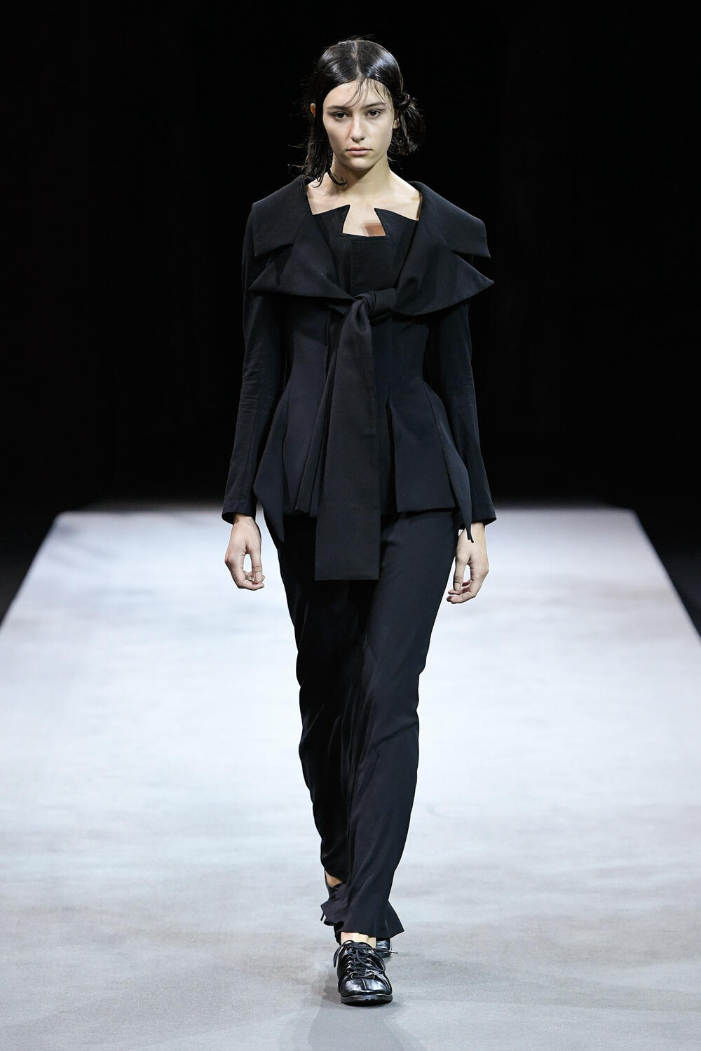 Yohji Yamamoto Spring 2023 Fashion Show