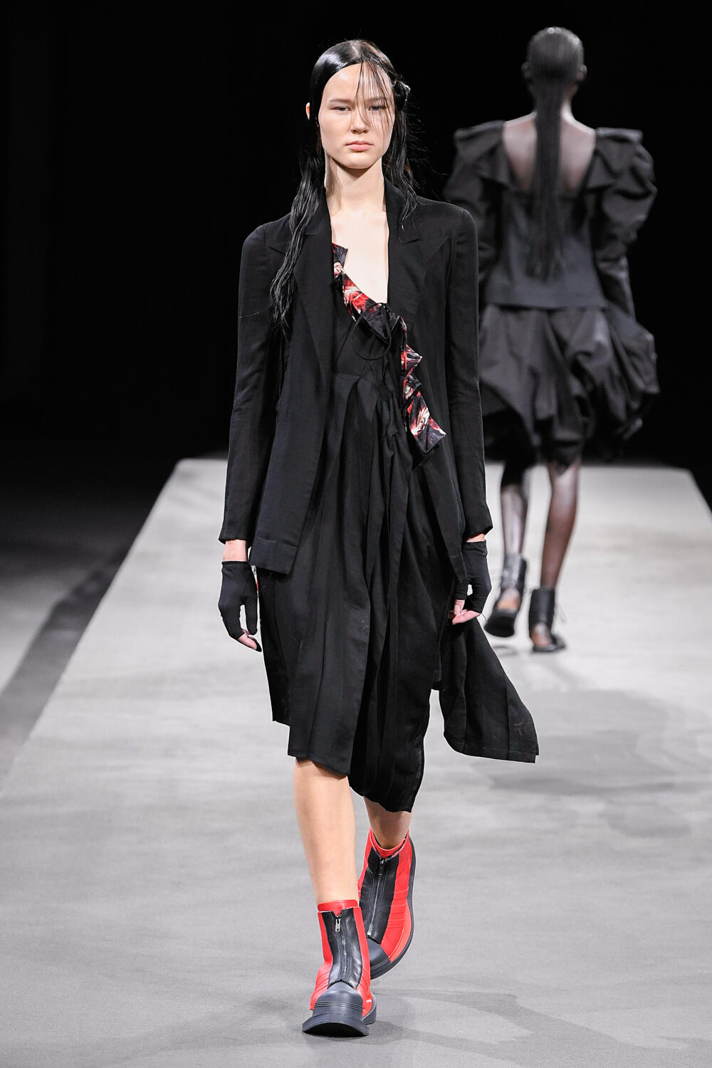 Yohji Yamamoto Spring 2023 Fashion Show