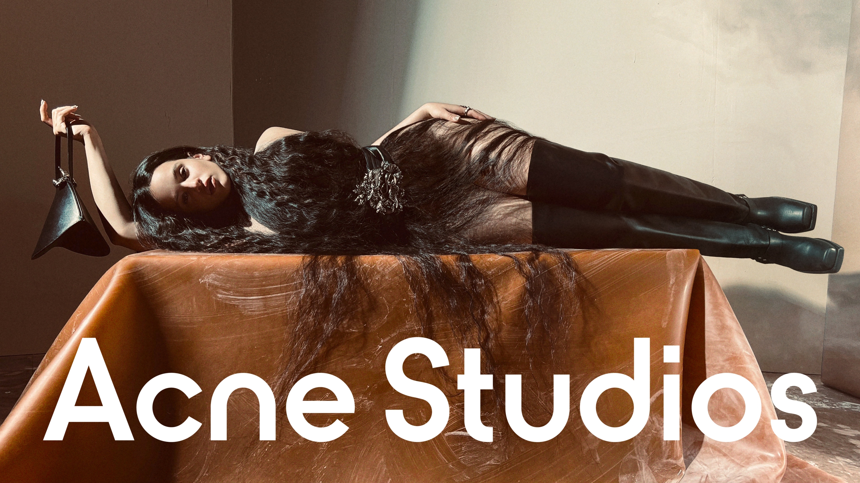 Acne Studios Fall 2022 Ad Campaign Review | The Impression