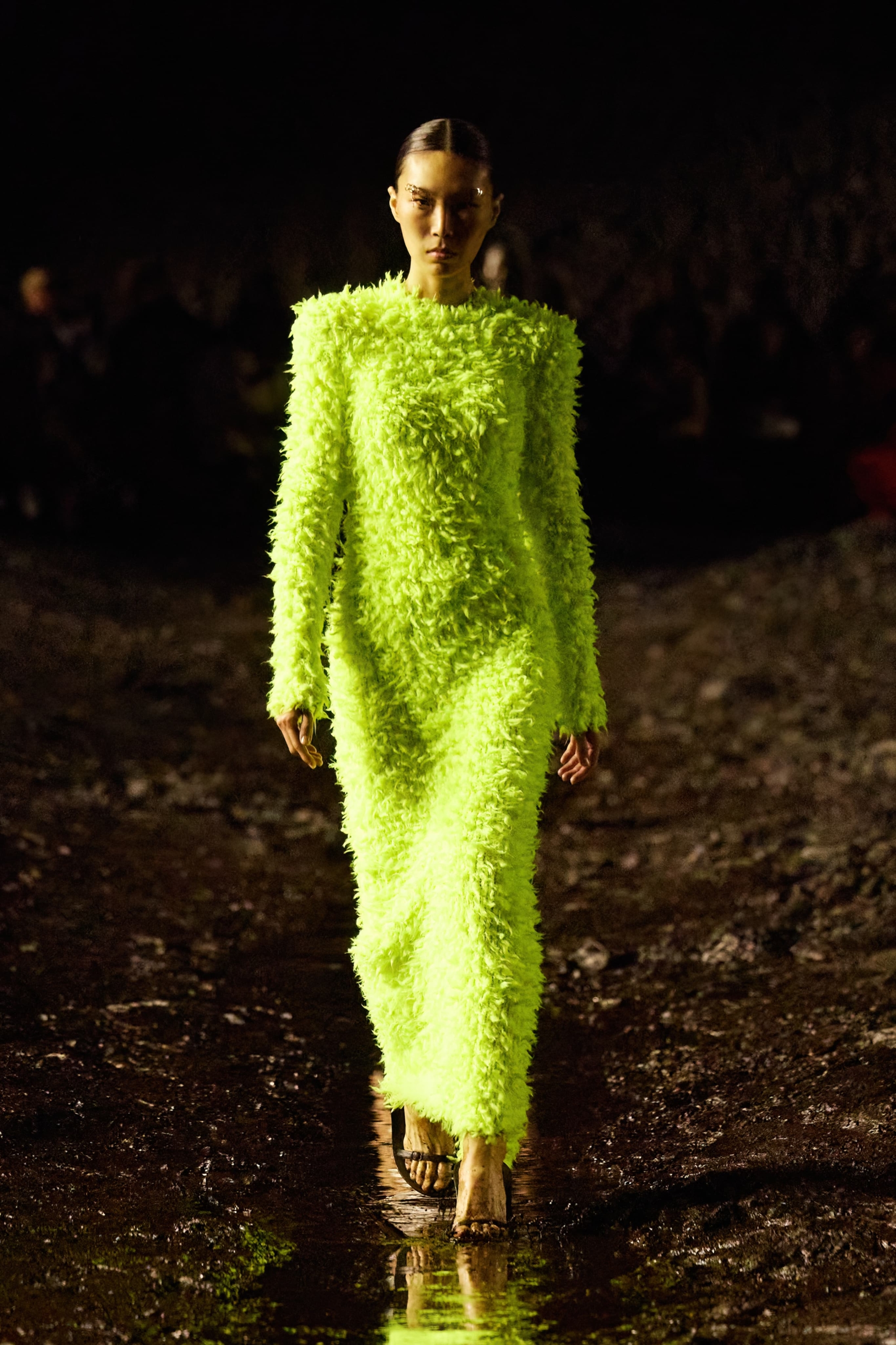 Review of the Balenciaga spring 2023 fashion show – Lawn Care Of Sandy 