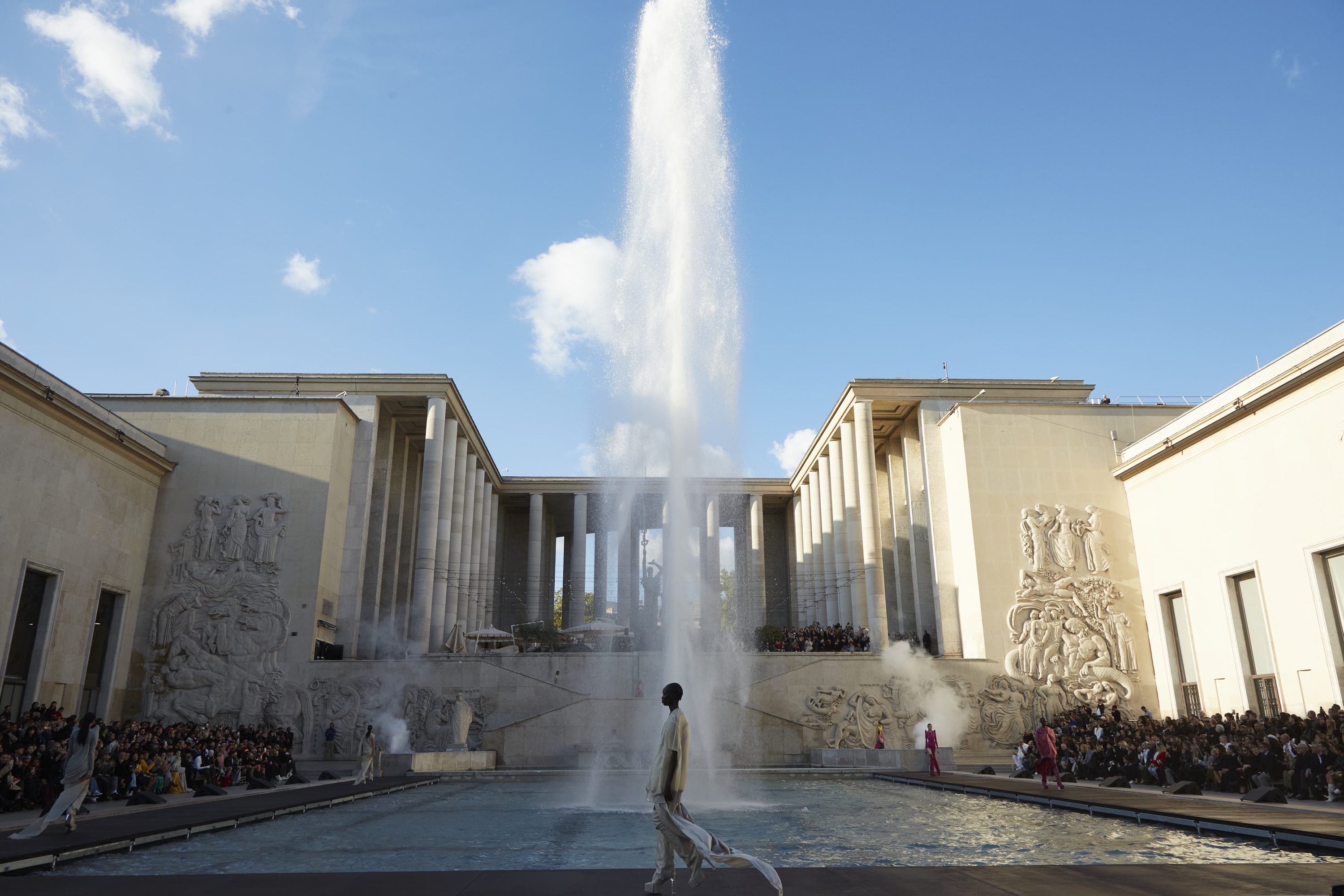 Rick Owens Spring 2023 Show Set by La Mode En Images