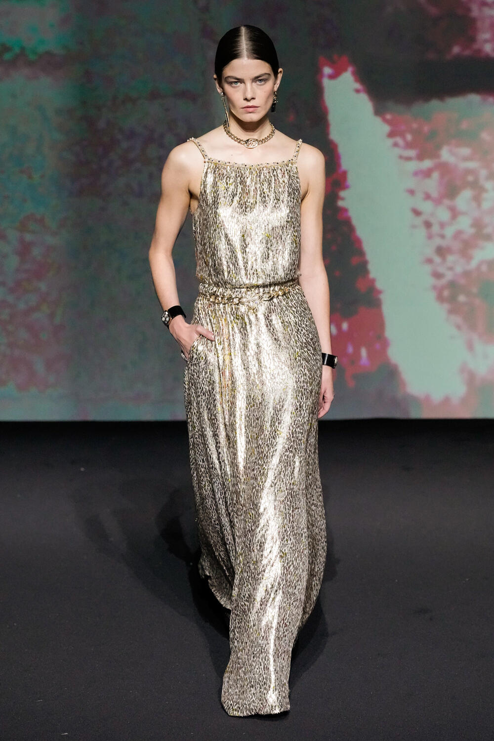 Chanel Spring 2023 Fashion Show | The Impression