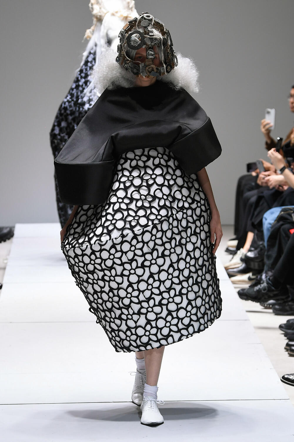 Comme Des Garcons Spring 2023 Fashion Show | The Impression